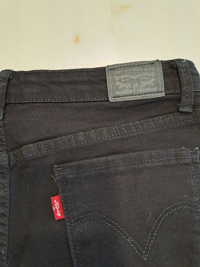 Jeans  Levi's  710 - photo numéro 6