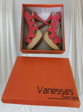 🩷🤍Jolie Paires De Sandales Les Secrets De Vanessa 🩷🤍