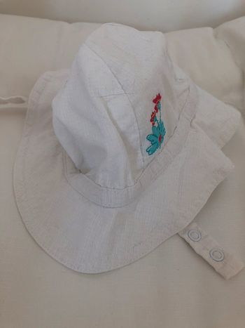 Chapeau 6/9 mois