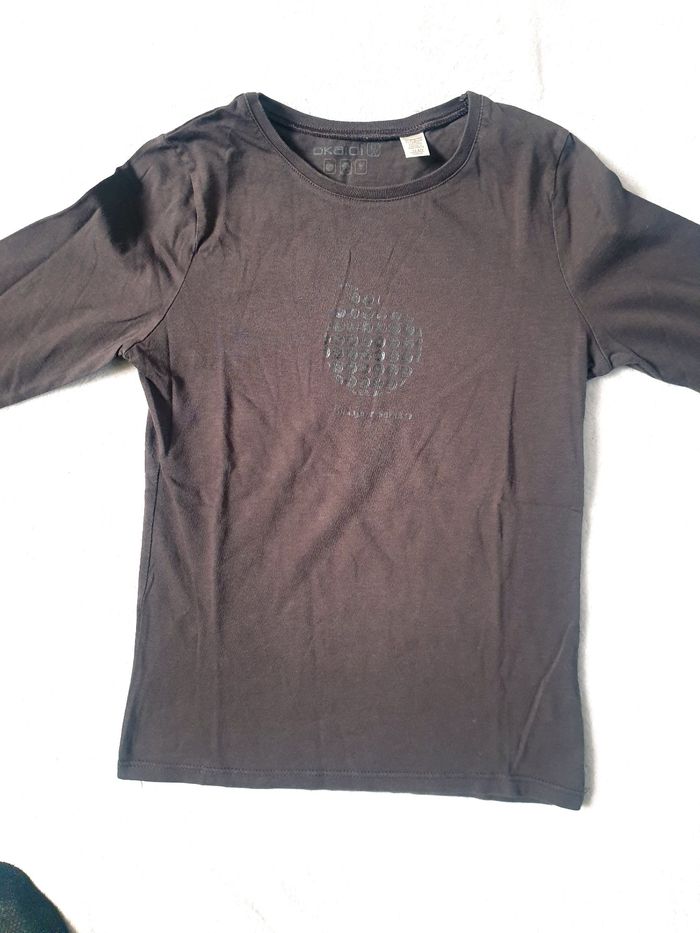 Beau tee-shirt quasi neuf marron 10/12and Okaïdi 🐿 - photo numéro 2