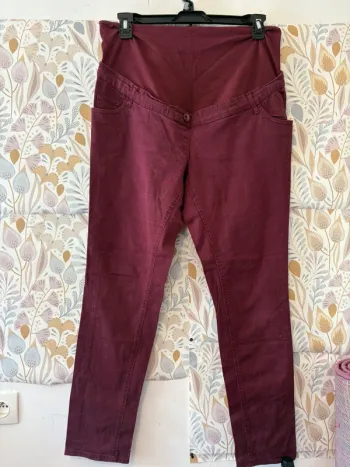 Pantalon de grossesse bordeaux