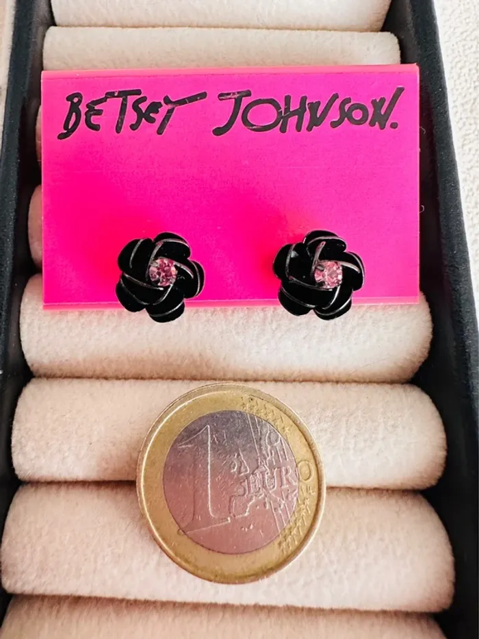 Vintage - boucles d’oreilles Betsey Johnson - photo numéro 2
