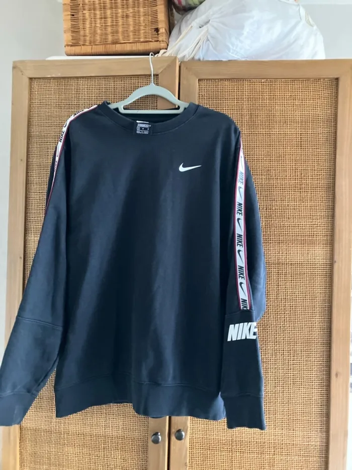 Sweat-shirt noir Nike Taille M