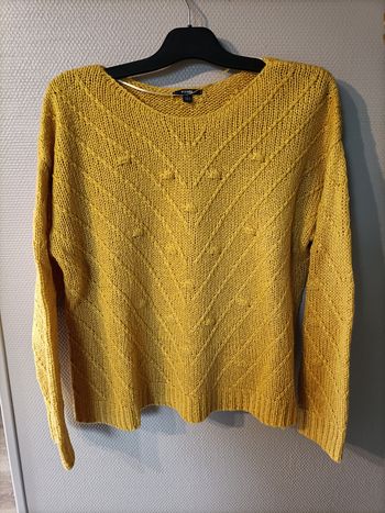 Pull jaune moutarde