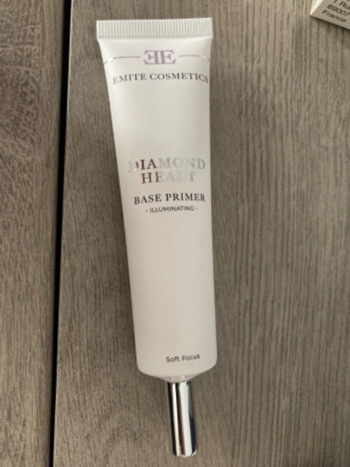 Emite cosmetics diamond heart