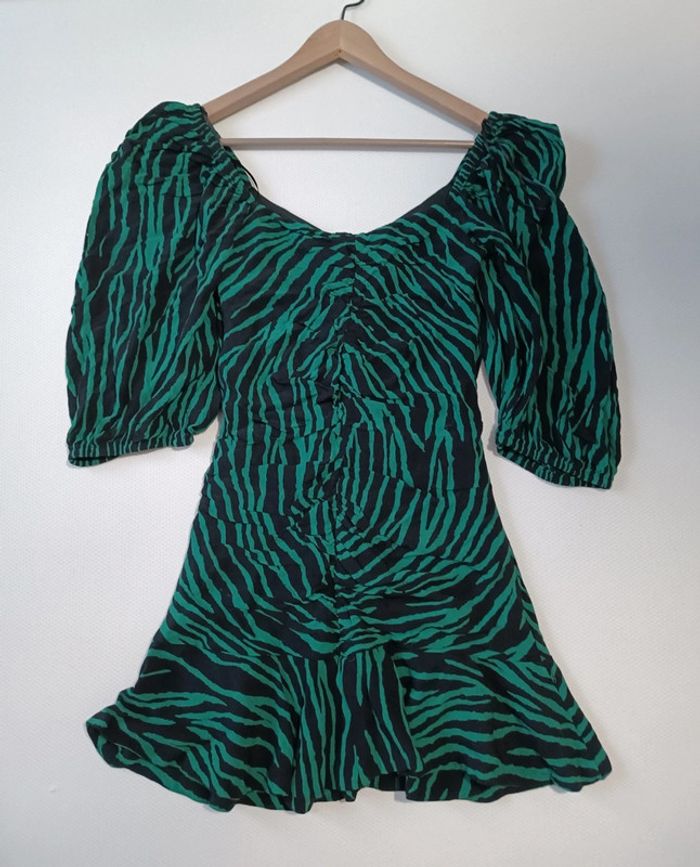 Mini robe à manches bouffantes et imprimé animal zèbre vert/noir Zara 36 - photo numéro 4
