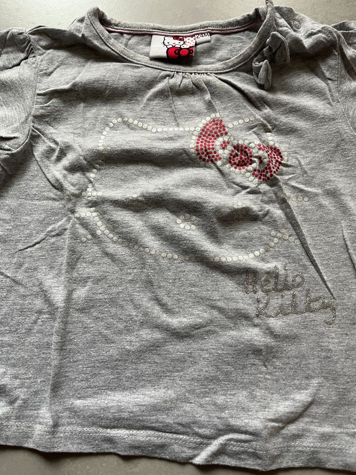 T short fille 24 mois - photo numéro 2