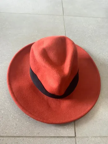 Chapeau Promod taille unique, bon état