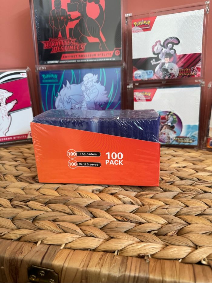 100 Toploader Bleus + 100 Card Sleeves - photo numéro 2
