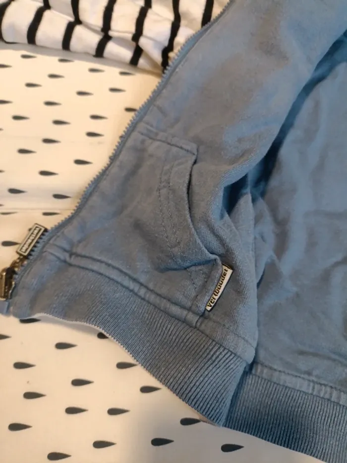 3 Gilets zippés avec capuche - photo numéro 6