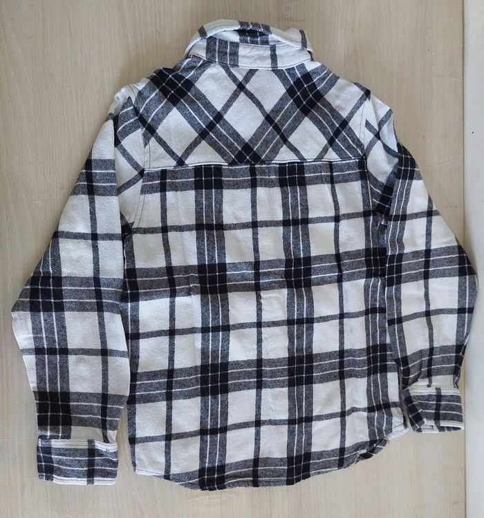 Chemise blanche et noire garçon 7/8ans - photo numéro 3