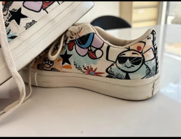 Converse x Much Love One Star OX – Taille 37,5 – État comme neuf - photo numéro 6
