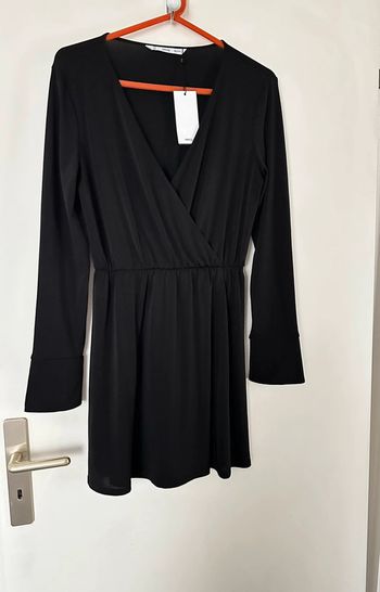 Robe cache-coeur noire - Mango