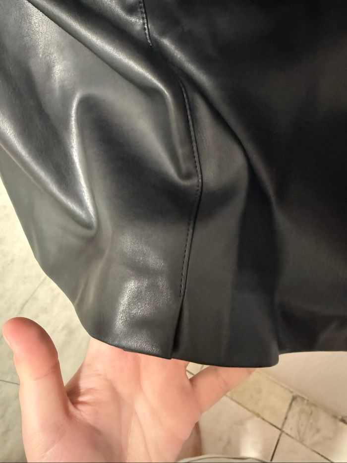Jupe en similicuir taille 46 - photo numéro 6