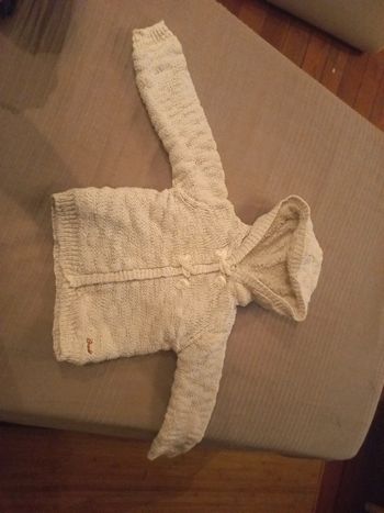 Pull veste très chaud 24 mois a 36 mois zip capuche