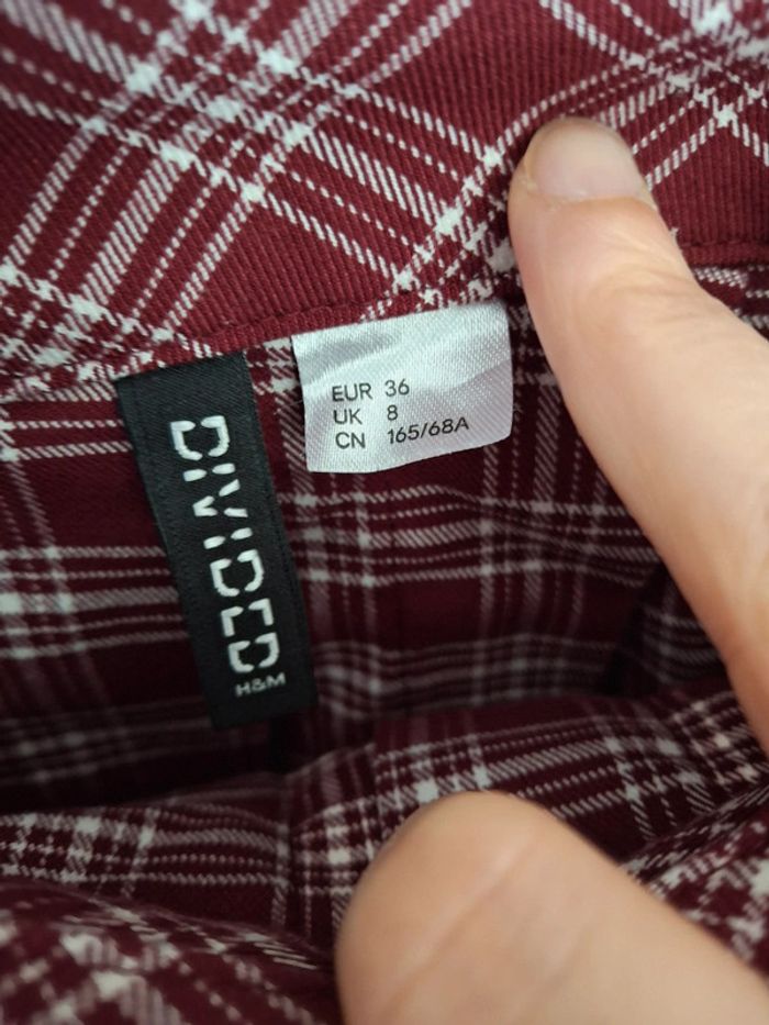 Jupe plissée H&M bordeaux et blanche 36 - photo numéro 3