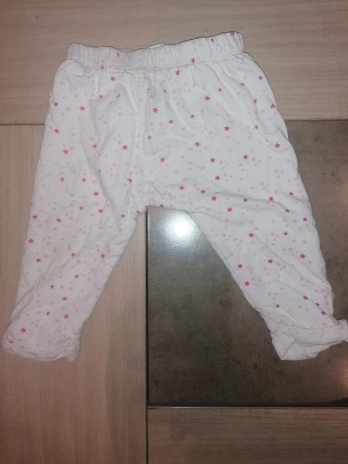 Pantalon / Disney Baby / 9 mois