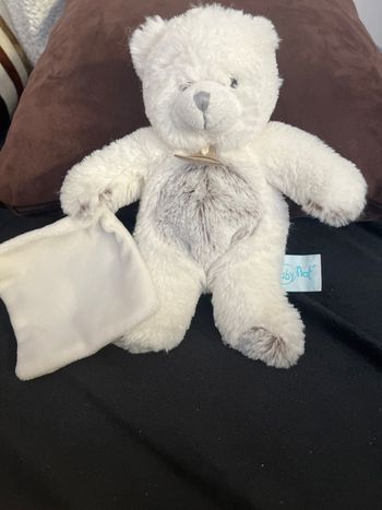 Doudou ourson  baby mot