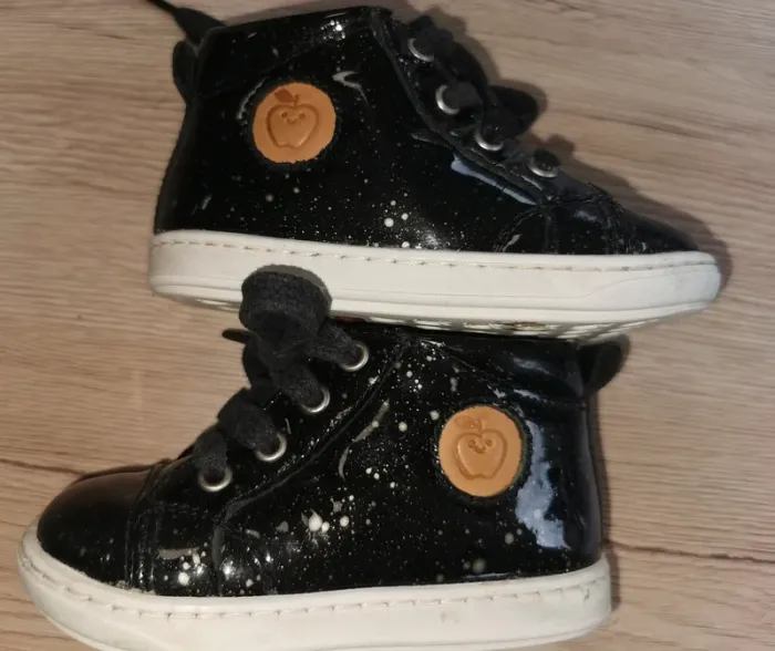 Chaussures shoo pom fille pointure 20 - photo numéro 2