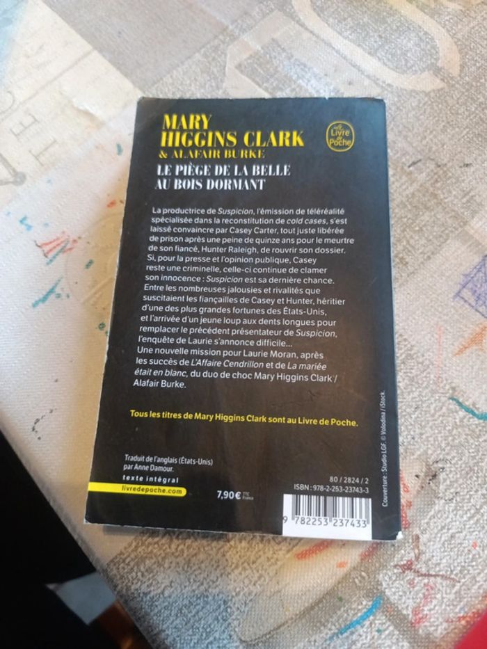 Le piège de la Belle au bois dormant de Marie Higgins Clark - photo numéro 2