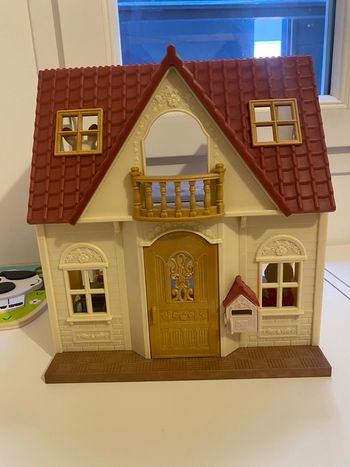 Sylvanian Cosy Cottage + famille lapin chocolat 