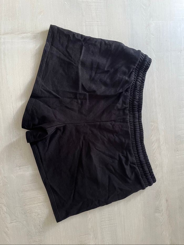 Short femme - photo numéro 2