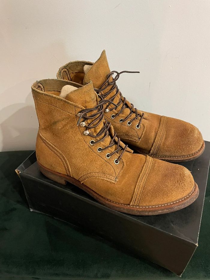 Red wings iron ranger 8113