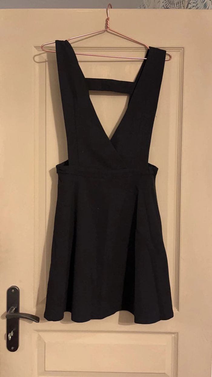 Robe noire - photo numéro 2