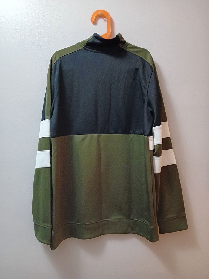 Pull Nike 12/13 ans - photo numéro 5