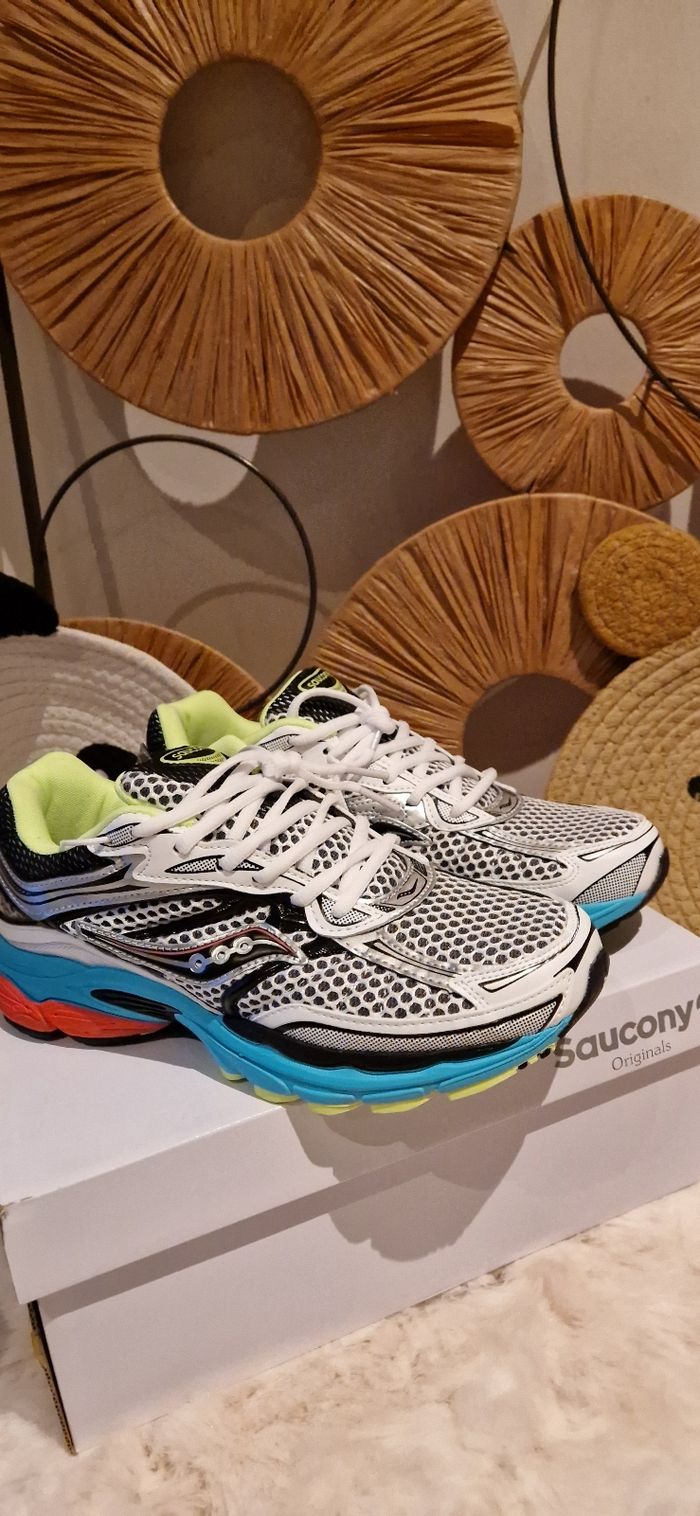 Saucony Progrid Omni Taille 44 - photo numéro 6