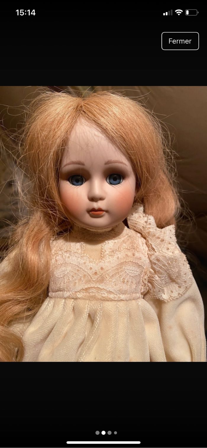 Poupée de collection en porcelaine - photo numéro 2