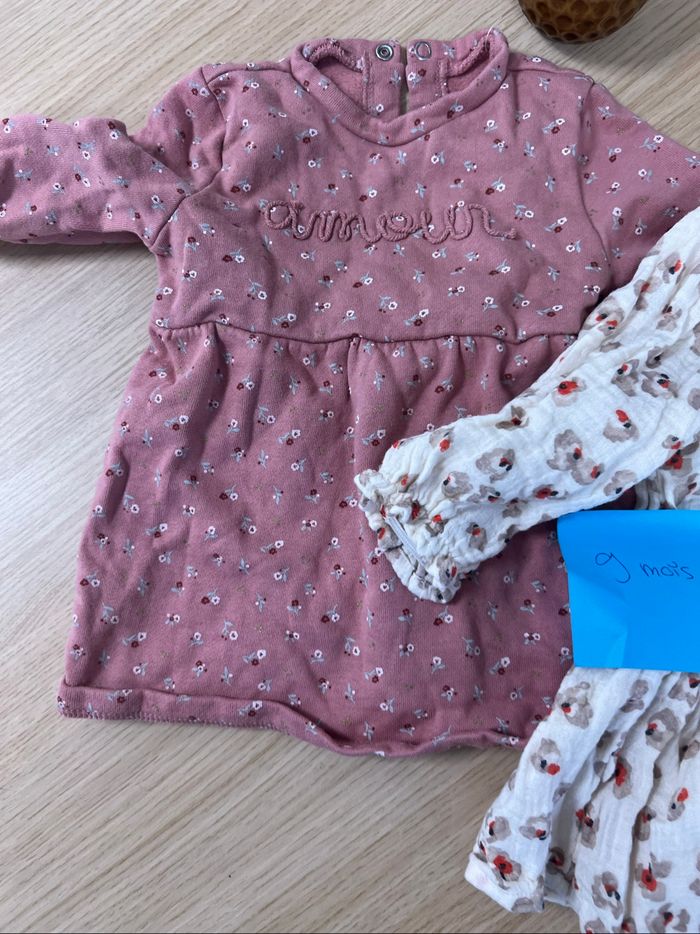 Lot 2 robes - photo numéro 3