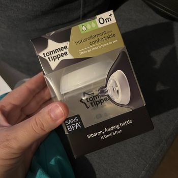 Biberon tommee tippee
