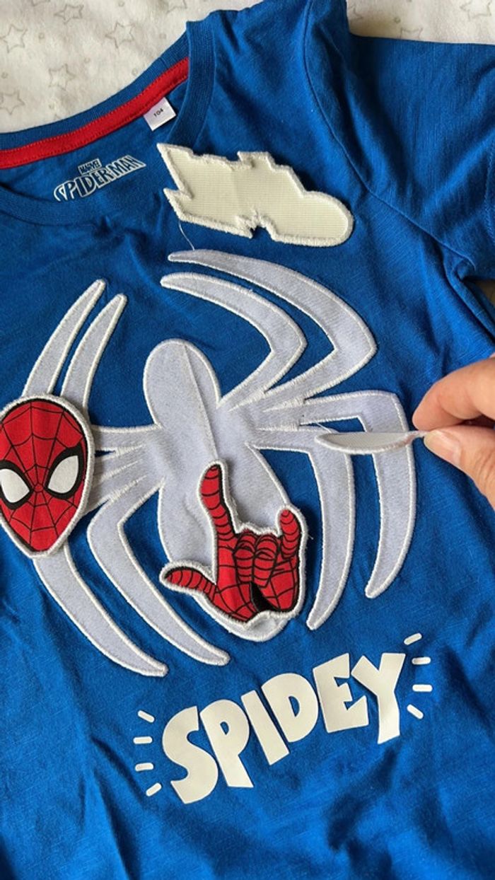 T-shirt 4 ans garçon Spiderman neuf - photo numéro 3