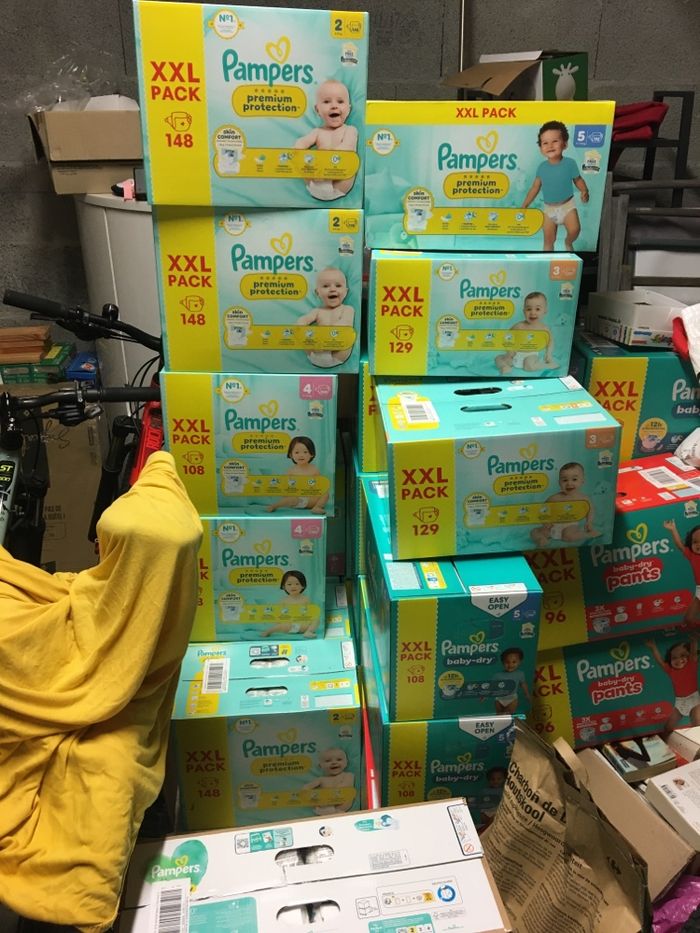 Couches Pampers premium protection taille 2 ou 3 ou 4 ou 5