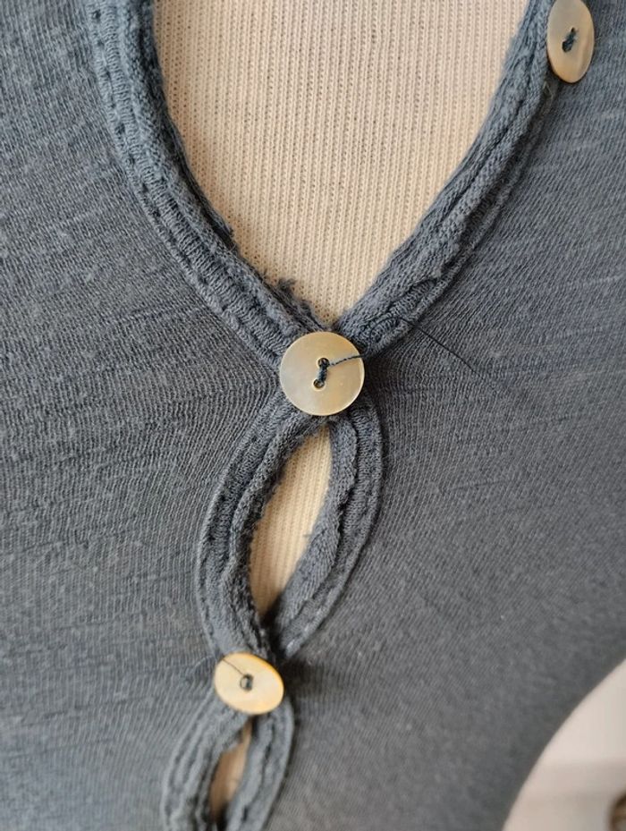 T-shirt à boutons - photo numéro 3