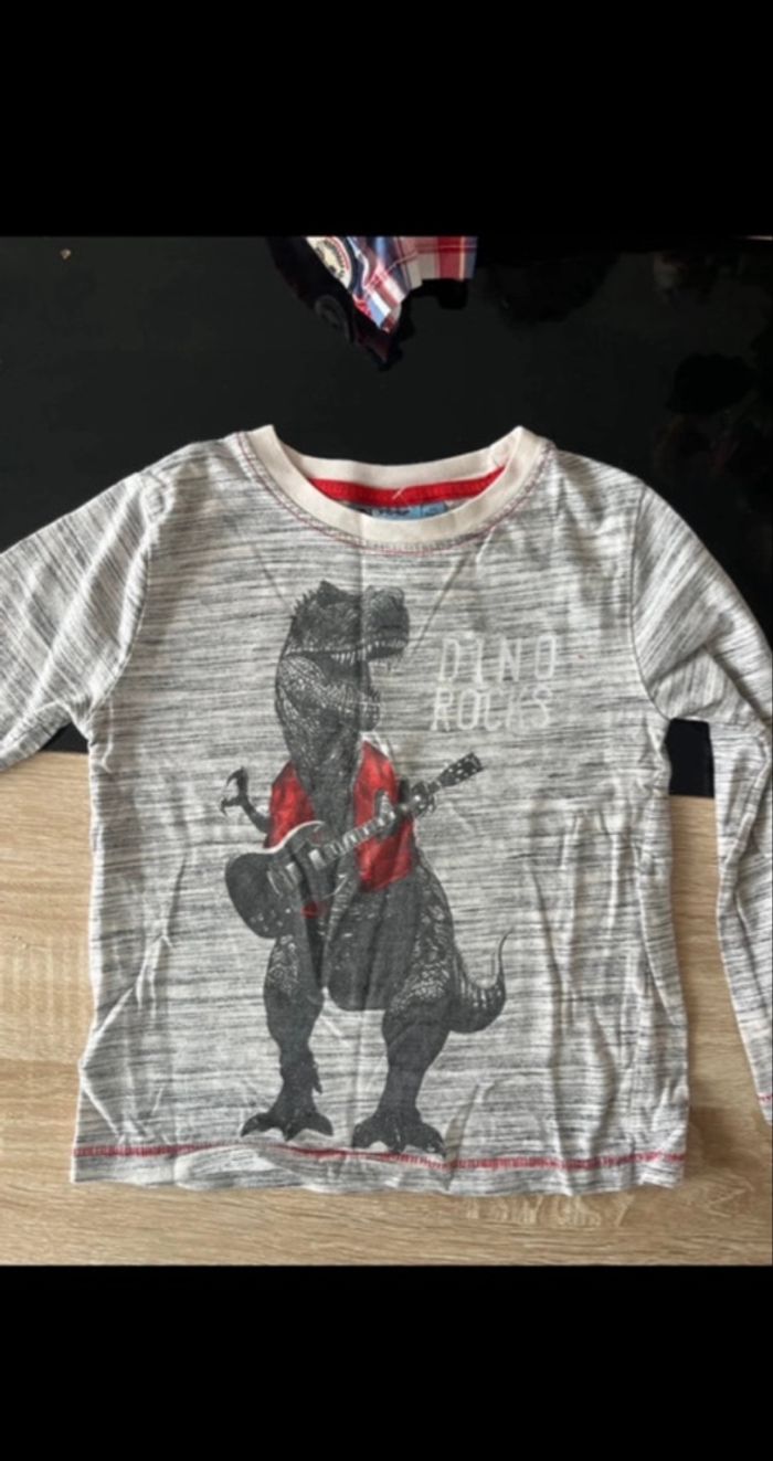Lot t-shirt - photo numéro 5