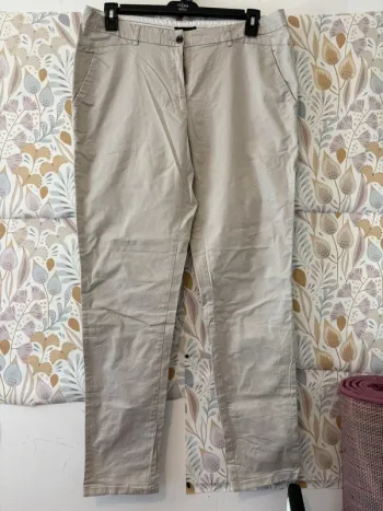 Pantalon Chino gris très clair