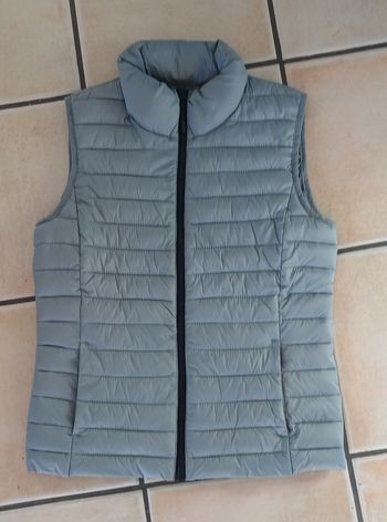 Doudoune sans manche grise S Jennyfer