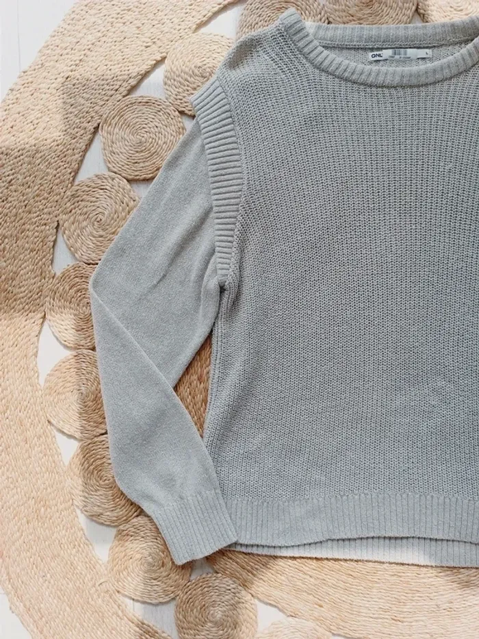 Pull beige/gris en coton Only Taille S En très bon état