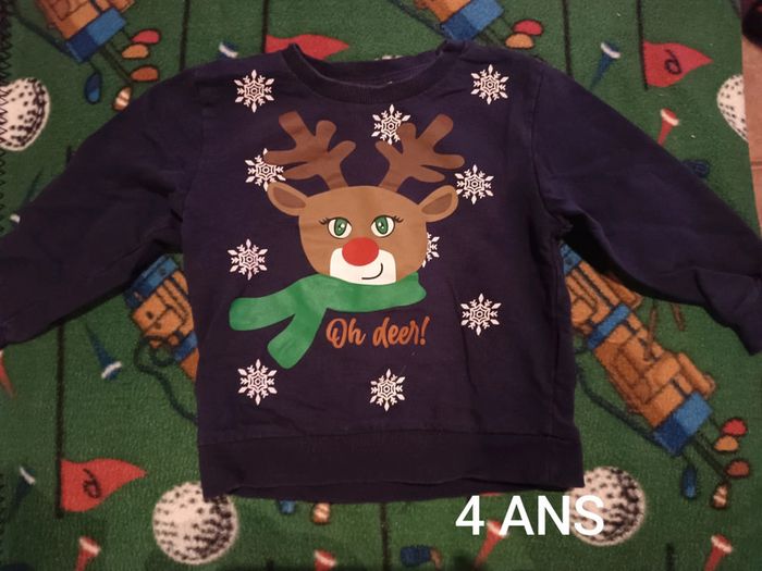 Pull Noël fille 4 ANS
