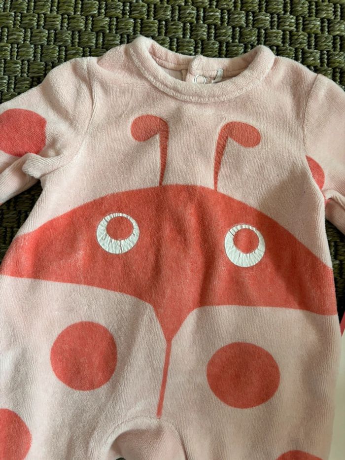 Pyjama 1 mois - photo numéro 2