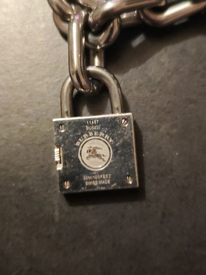 Montre burberry argent - photo numéro 4