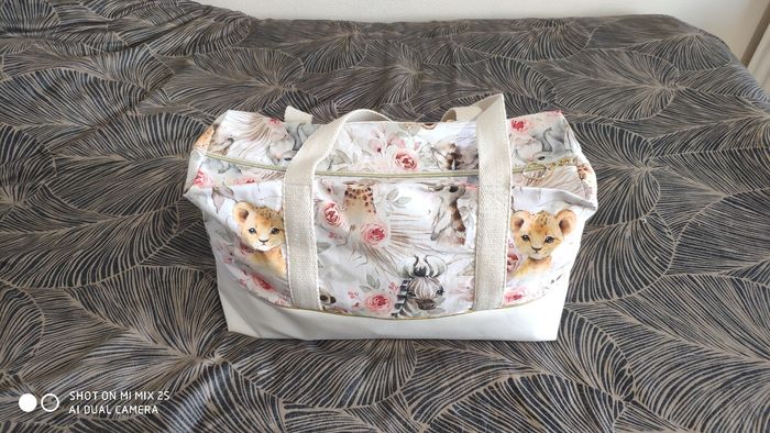 Sac a langer ou voyage Georges taille2 - photo numéro 2