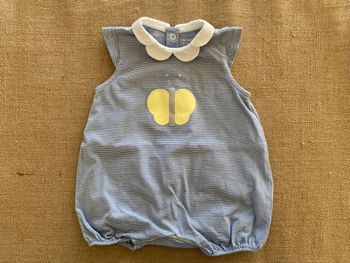 Barboteuse rayée bleu et blanc motif papillon jaune Okaïdi Obaïbi 6 mois