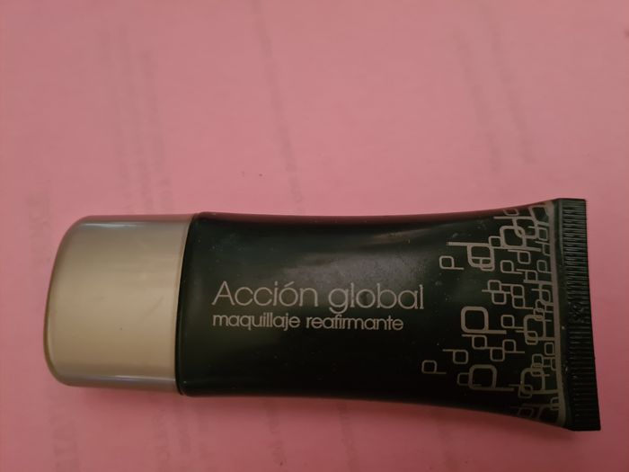 Fond de teint. N °3. . Deliplus