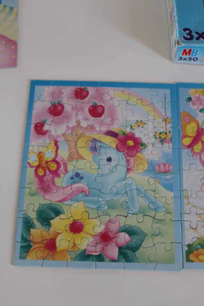 MB Puzzle Petit Poney 3x50 pièces 100% Complet - photo numéro 3
