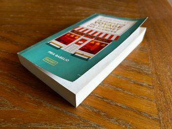 Roman «  Le fabuleux voyage du carnet des silences » de Clare Pooley