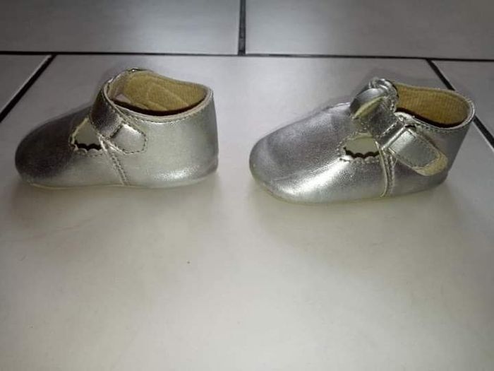Chaussures fille 6 mois - photo numéro 2