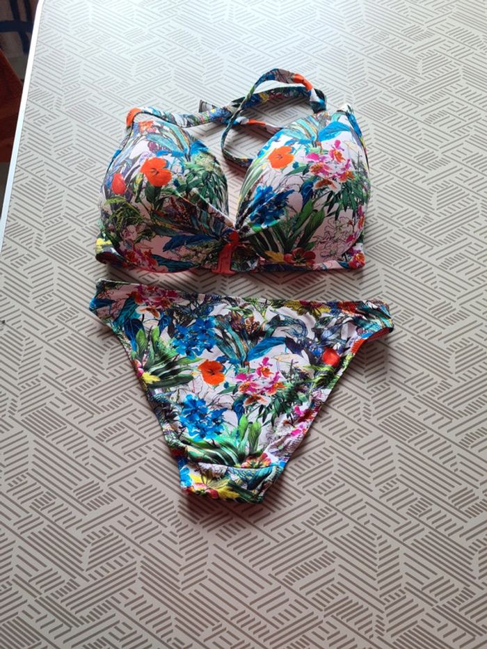 Maillot de bain 2 pièces - photo numéro 3